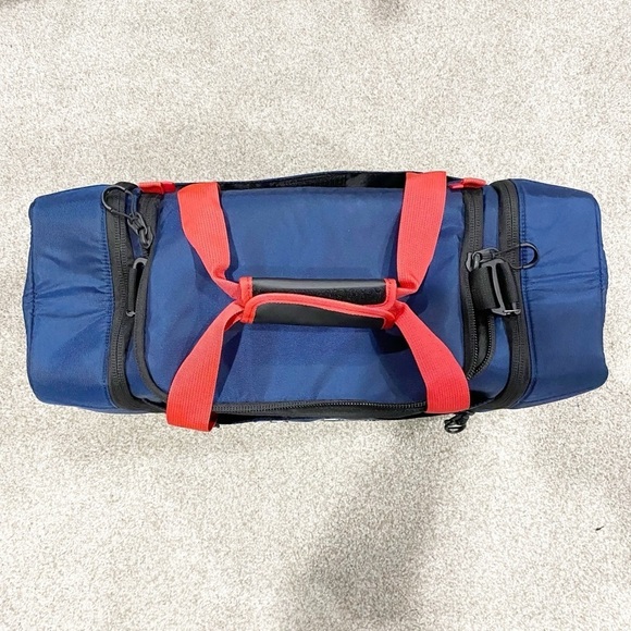 GRIPEQ Ledgestone GRIPeq TSD1 Travel Duffel Bag 2024 Blue Red Limited Ed… - Picture 9 of 10